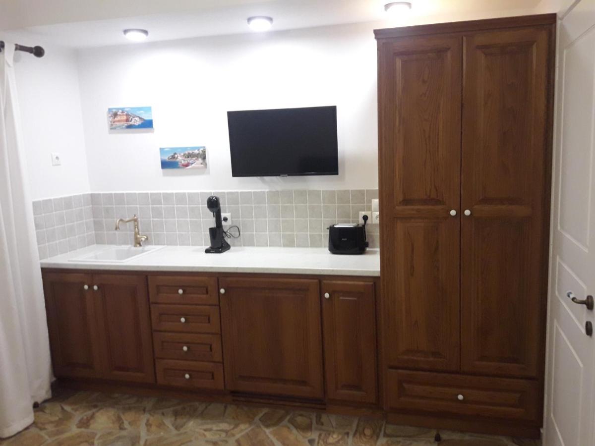 Villa Almyra Aegina Zewnętrze zdjęcie