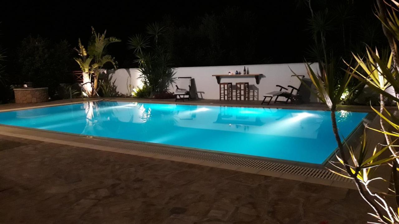 Villa Almyra Aegina Zewnętrze zdjęcie
